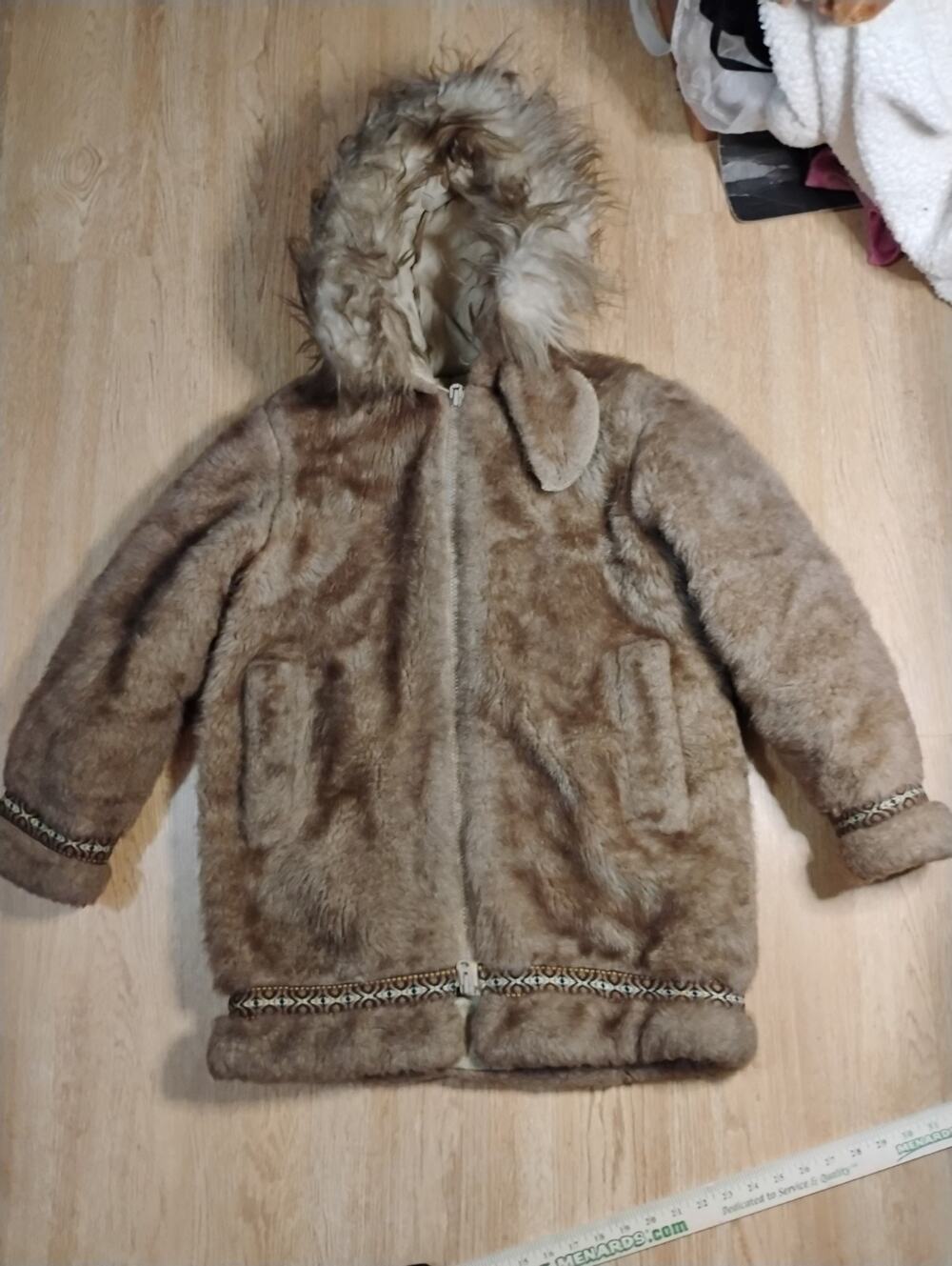 VINTAGE FAUX FUR COAT 1950s - Small Bald Patch On Back As Shown